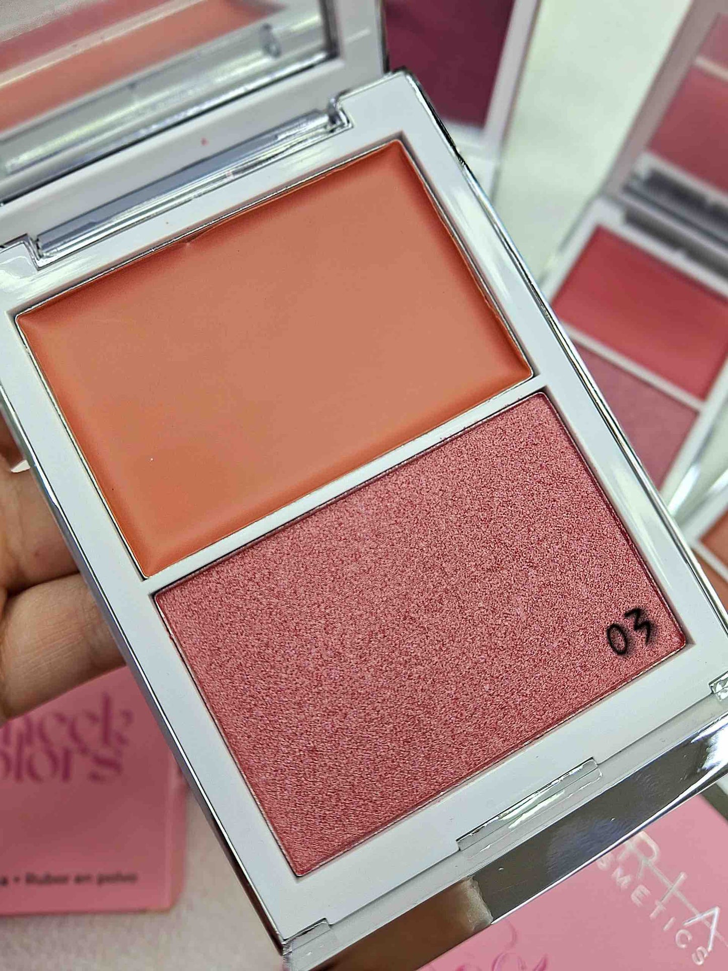 Rubor en crema + blush en polvo ARIA COSMETICS