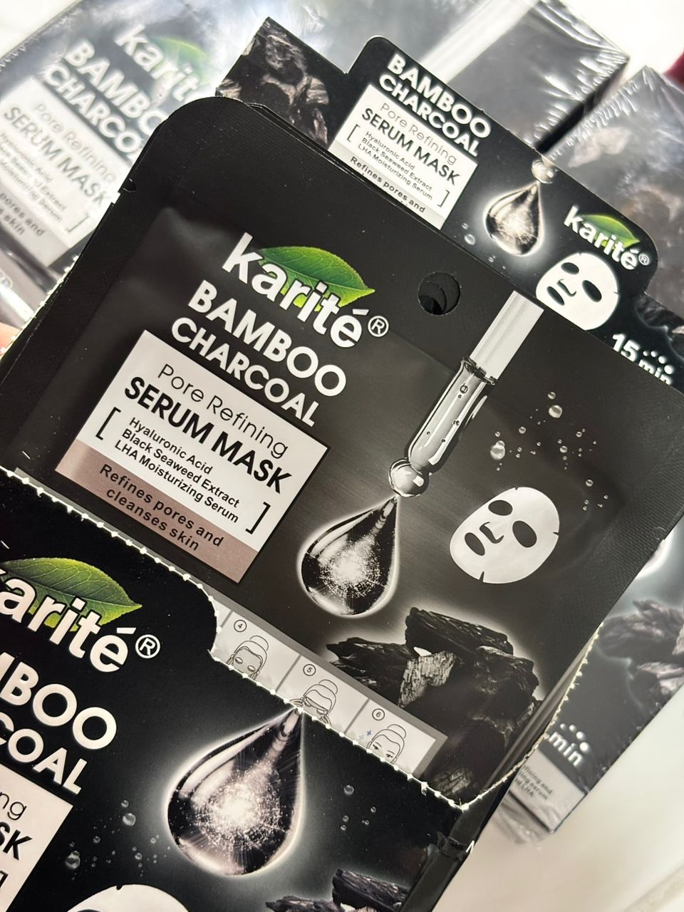 Mascarilla en velo bamboo charcoal KARITE